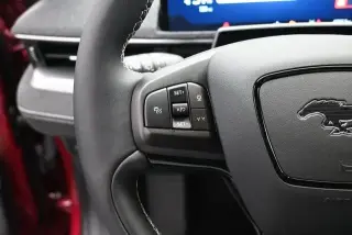 Ford Mustang Mach-E 2025 AWD GT 4 puertas SUV