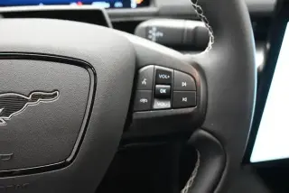 Ford Mustang Mach-E 2025 AWD GT 4 puertas SUV