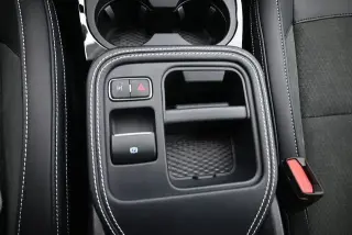 Ford Mustang Mach-E 2025 AWD GT 4 puertas SUV