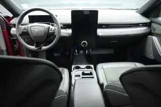 Ford Mustang Mach-E 2025 AWD GT 4 puertas SUV