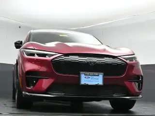 Ford Mustang Mach-E 2025 AWD GT 4 puertas SUV