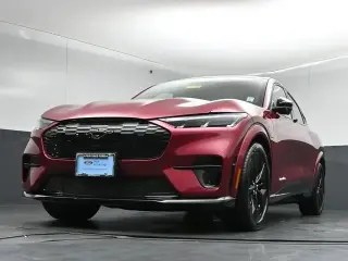Ford Mustang Mach-E 2025 AWD GT 4 puertas SUV