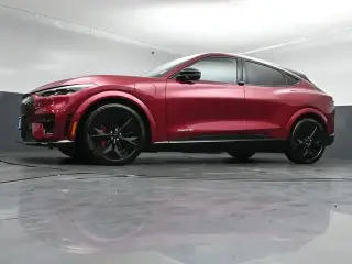 Ford Mustang Mach-E 2025 AWD GT 4 puertas SUV