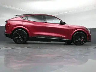 Ford Mustang Mach-E 2025 AWD GT 4 puertas SUV