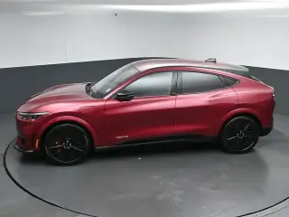 Ford Mustang Mach-E 2025 AWD GT 4 puertas SUV