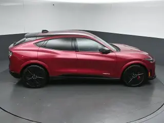 Ford Mustang Mach-E 2025 AWD GT 4 puertas SUV