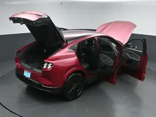 Ford Mustang Mach-E 2025 AWD GT 4 puertas SUV