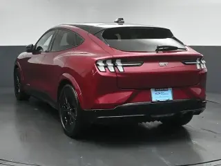 Ford Mustang Mach-E 2025 AWD GT 4 puertas SUV