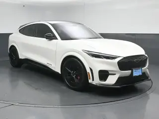 Ford Mustang Mach-E 2025 AWD GT 4 puertas SUV