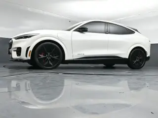 Ford Mustang Mach-E 2025 AWD GT 4 puertas SUV