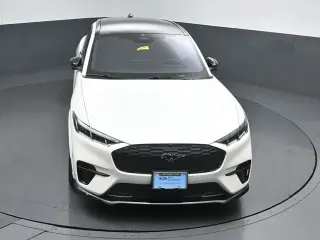 Ford Mustang Mach-E 2025 AWD GT 4 puertas SUV