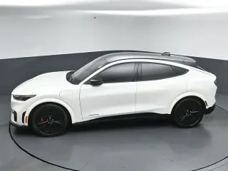 Ford Mustang Mach-E 2025 AWD GT 4 puertas SUV