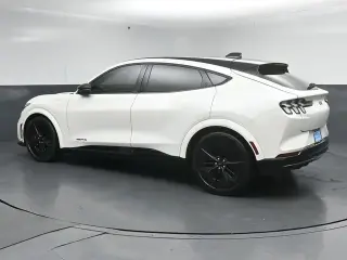 Ford Mustang Mach-E 2025 AWD GT 4 puertas SUV