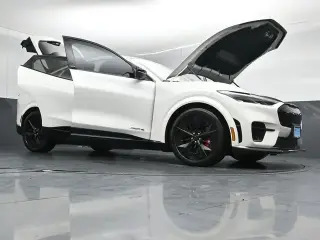 Ford Mustang Mach-E 2025 AWD GT 4 puertas SUV