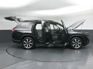 Honda Pilot 2025 AWD Touring 4 puertas SUV