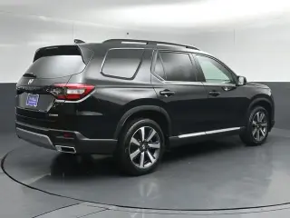 Honda Pilot 2025 AWD Touring 4 puertas SUV