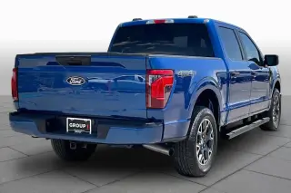 Ford F-150 2025 4x4 STX 4 puertas SuperCrew 5.5 pies. SB