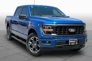 Ford F-150 2025 4x4 STX 4 puertas SuperCrew 5.5 pies. SB