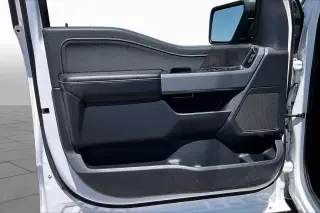 Ford F-150 2024 4x4 XLT 4 puertas SuperCrew 5.5 pies. SB