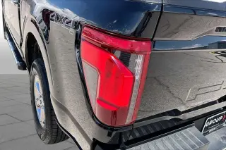Ford F-150 2024 4x4 XLT 4 puertas SuperCrew 5.5 pies. SB