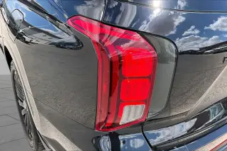Hyundai PALISADE 2025 AWD Calligraphy Night Edition 4 puertas SUV