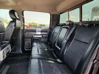 Ford F-250 Super Duty 2019 4x4 Lariat 4 puertas Cabina Crew 6.8 pies. Caja Pickup