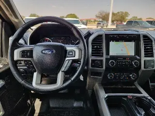 Ford F-250 Super Duty 2019 4x4 Lariat 4 puertas Cabina Crew 6.8 pies. Caja Pickup