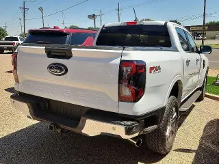 Ford Ranger 2024 4x4 Lariat 4 puertas SuperCrew 5.0 pies SB
