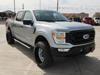 Ford F-150 2023 4x4 XLT 4 puertas SuperCrew 5.5 pies SB