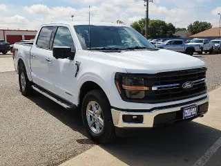 Ford F-150 2024 4x4 XLT 4 puertas SuperCrew 5.5 pies SB