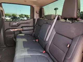 Chevrolet Silverado 1500 Limited 2022 4x4 RST 4 puertas Cabina Crew 5.8 pies SB