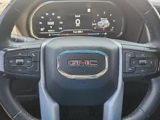 GMC Yukon XL 2023 4x2 SLE 4 puertas SUV