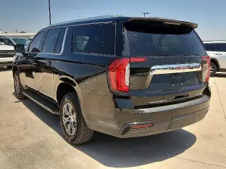 GMC Yukon XL 2023 4x2 SLE 4 puertas SUV