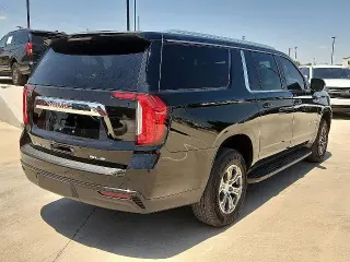 GMC Yukon XL 2023 4x2 SLE 4 puertas SUV