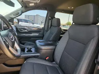 GMC Yukon XL 2023 4x2 SLE 4 puertas SUV