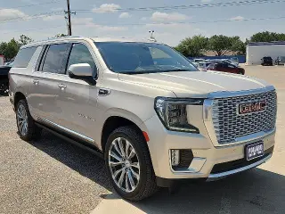 GMC Yukon XL 2021 4x4 Denali 4 puertas SUV