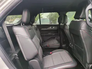 Ford Explorer 2025 AWD ST-Line 4 puertas SUV