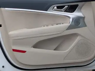 Genesis G70 2026 AWD 2.5T Prestigio 4 puertas Sedan