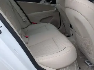 Genesis G70 2026 AWD 2.5T Prestigio 4 puertas Sedan