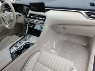 Genesis G70 2026 AWD 2.5T Prestigio 4 puertas Sedan