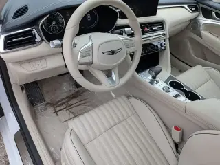 Genesis G70 2026 AWD 2.5T Prestigio 4 puertas Sedan