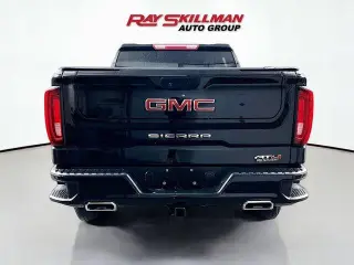 GMC Sierra 1500 2021 4x4 AT4 4 puertas Cabina Crew 5.8 pies. SB