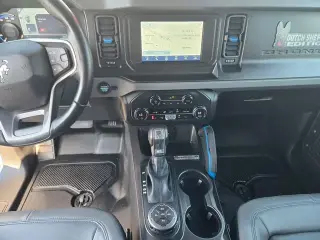 Ford Bronco 2023 4x4 Badlands Advanced 4 puertas SUV
