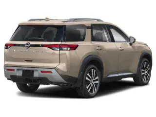 Nissan Pathfinder 2025 AWD Platinum 4 puertas SUV