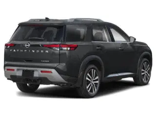 Nissan Pathfinder 2025 AWD Platinum 4 puertas SUV