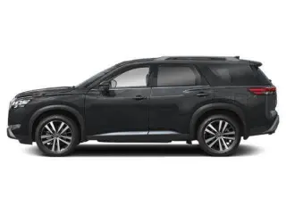 Nissan Pathfinder 2025 AWD Platinum 4 puertas SUV