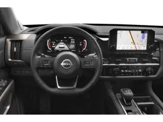 Nissan Pathfinder 2025 AWD Platinum 4 puertas SUV