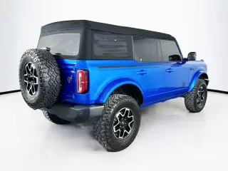 Ford Bronco 2023 4x4 Outer Banks 4 puertas SUV