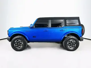 Ford Bronco 2023 4x4 Outer Banks 4 puertas SUV
