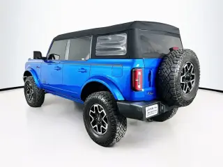 Ford Bronco 2023 4x4 Outer Banks 4 puertas SUV